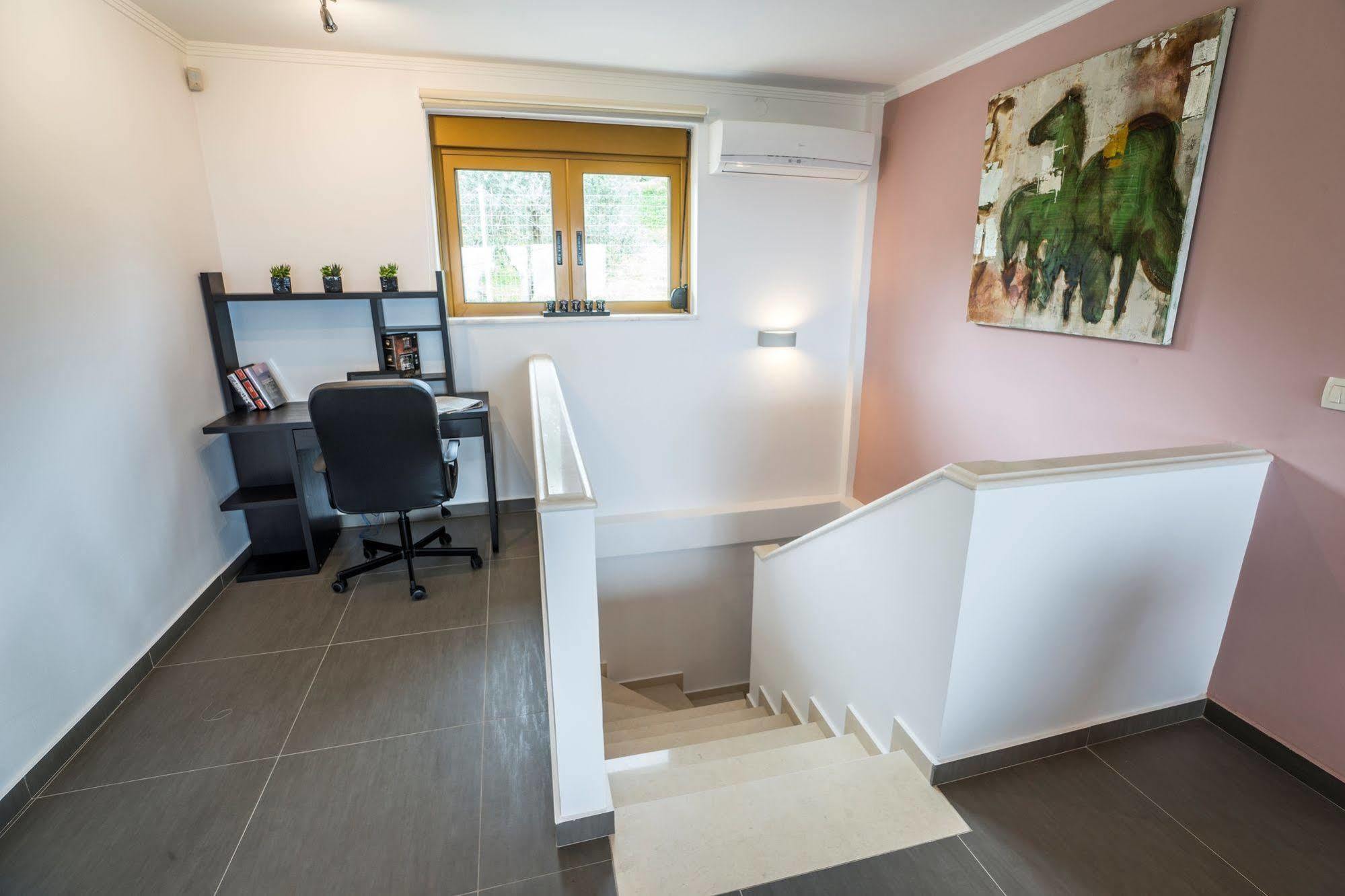 Villa Lady Dafni With Private Heated Pool Maleme Exterior foto