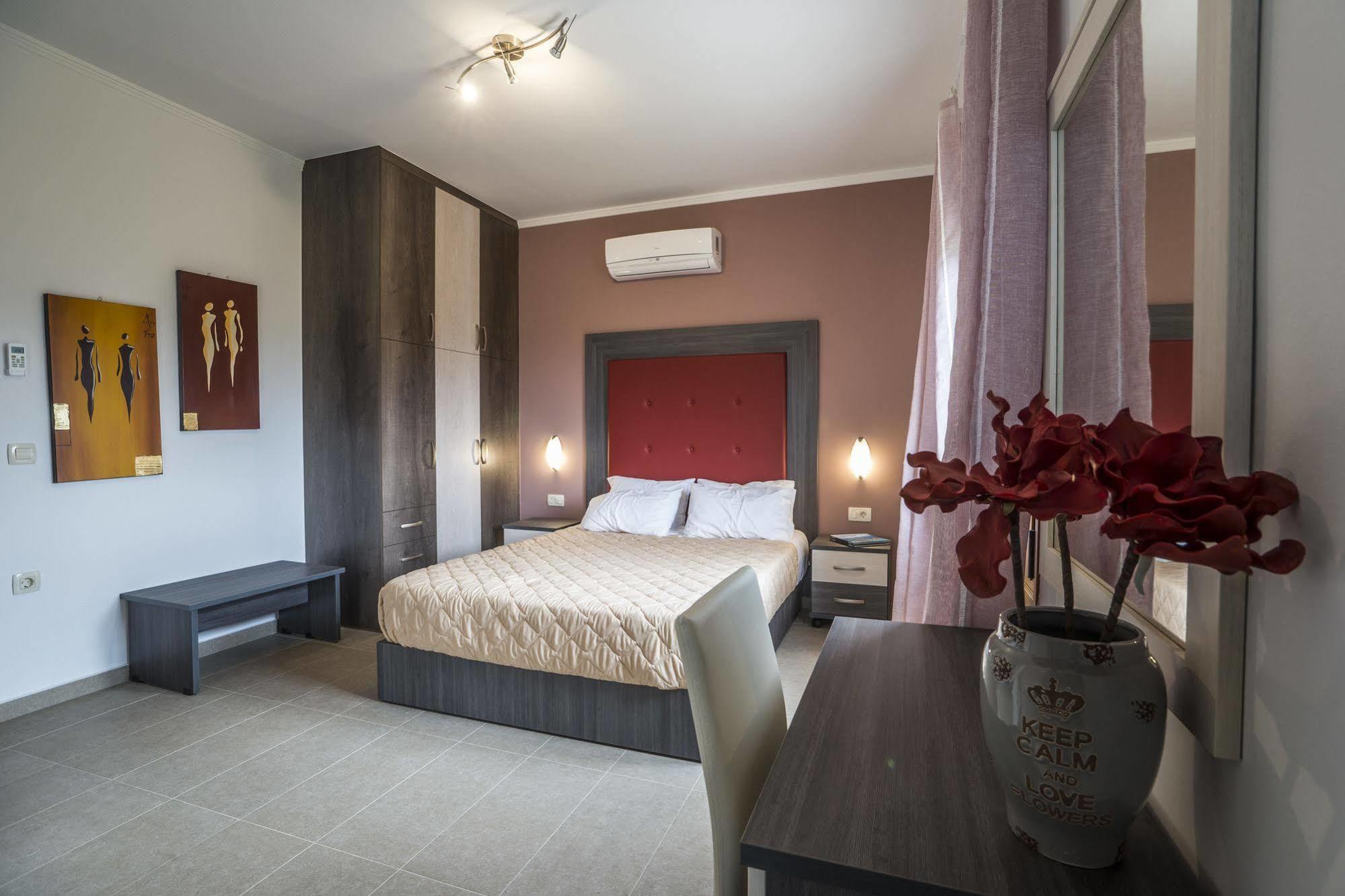 Villa Lady Dafni With Private Heated Pool Maleme Exterior foto